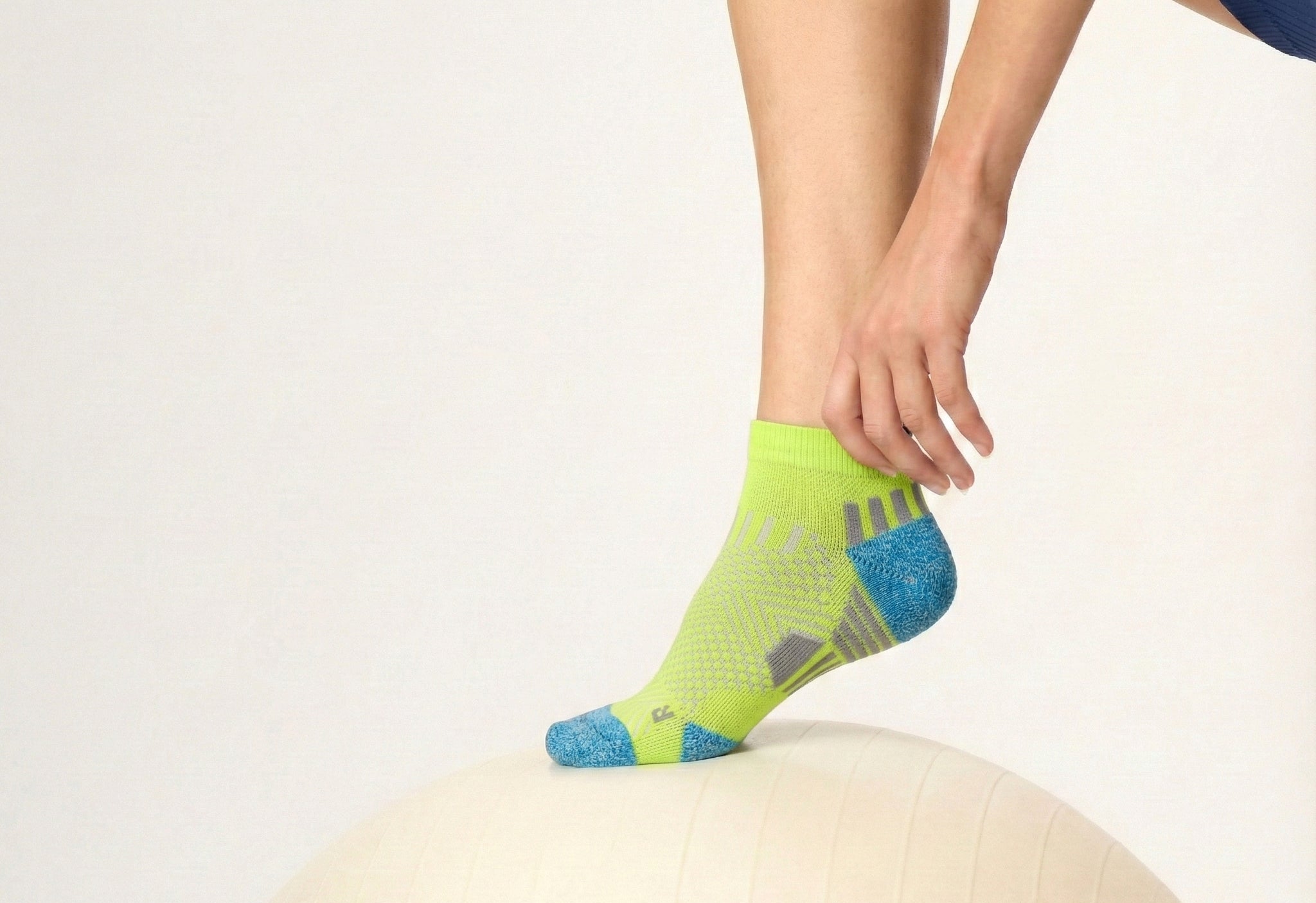 Powerstep Sports Socks – Cushioned Ankle Socks for Running, Gym & Training - Pack of 3 (Unisex)